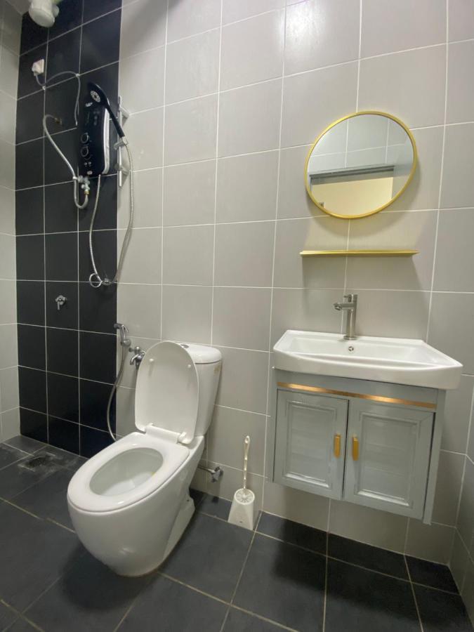 Orked Vanda, 3 Bedroom Apartment, Seaview Netflixwifiyoutube Куала Теренгану Екстериор снимка